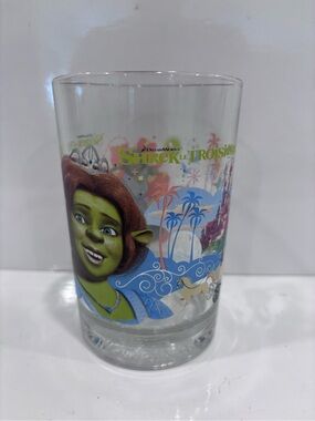 2007 McDonald’s dreamworks shrek the third princess fiona McDonald’s glass